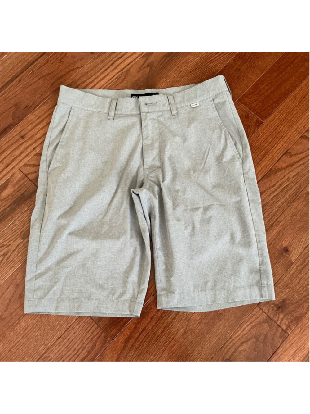 Men's Travis Mathew Gray Flat Front Shorts Waist 30